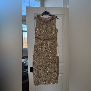 ✨✨SALE✨✨ Elegant Gold Sequin Midi Dress